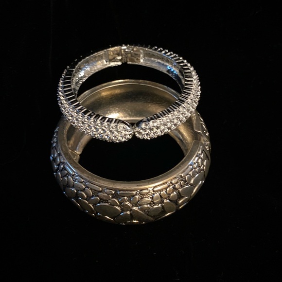 Two Silver tone Bracelets - Picture 1 of 7